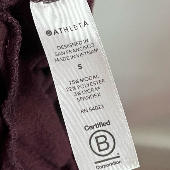 Athleta • Purana Wrap Sweatshirt In Decadent Chocolate - Picture 10 of 11